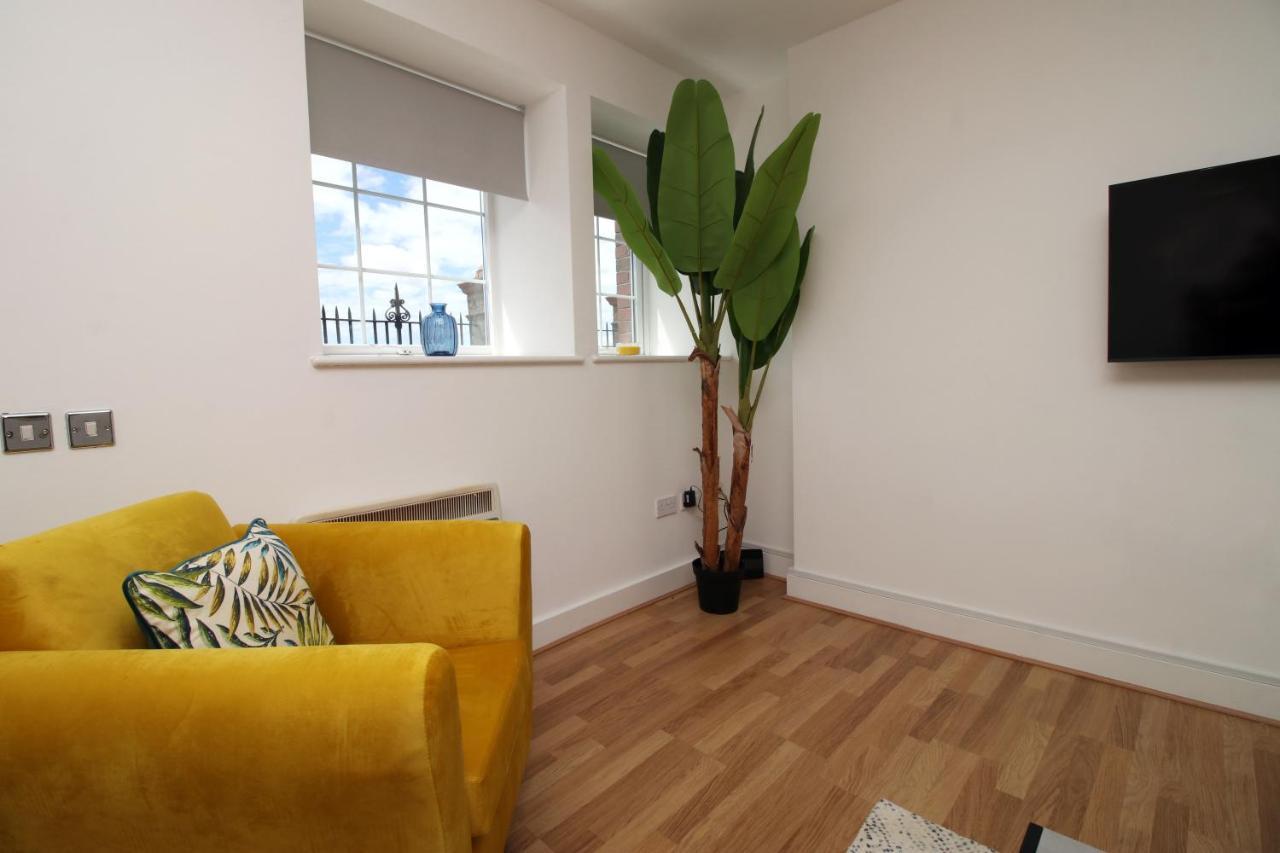 St Thomas Loft Views By Ssw - 2Br, Parking, Sleeps 4, Easy Access To City Centre, Marina, Beach And M4 Swansea Exteriér fotografie