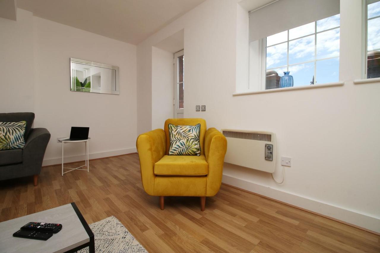 St Thomas Loft Views By Ssw - 2Br, Parking, Sleeps 4, Easy Access To City Centre, Marina, Beach And M4 Swansea Exteriér fotografie