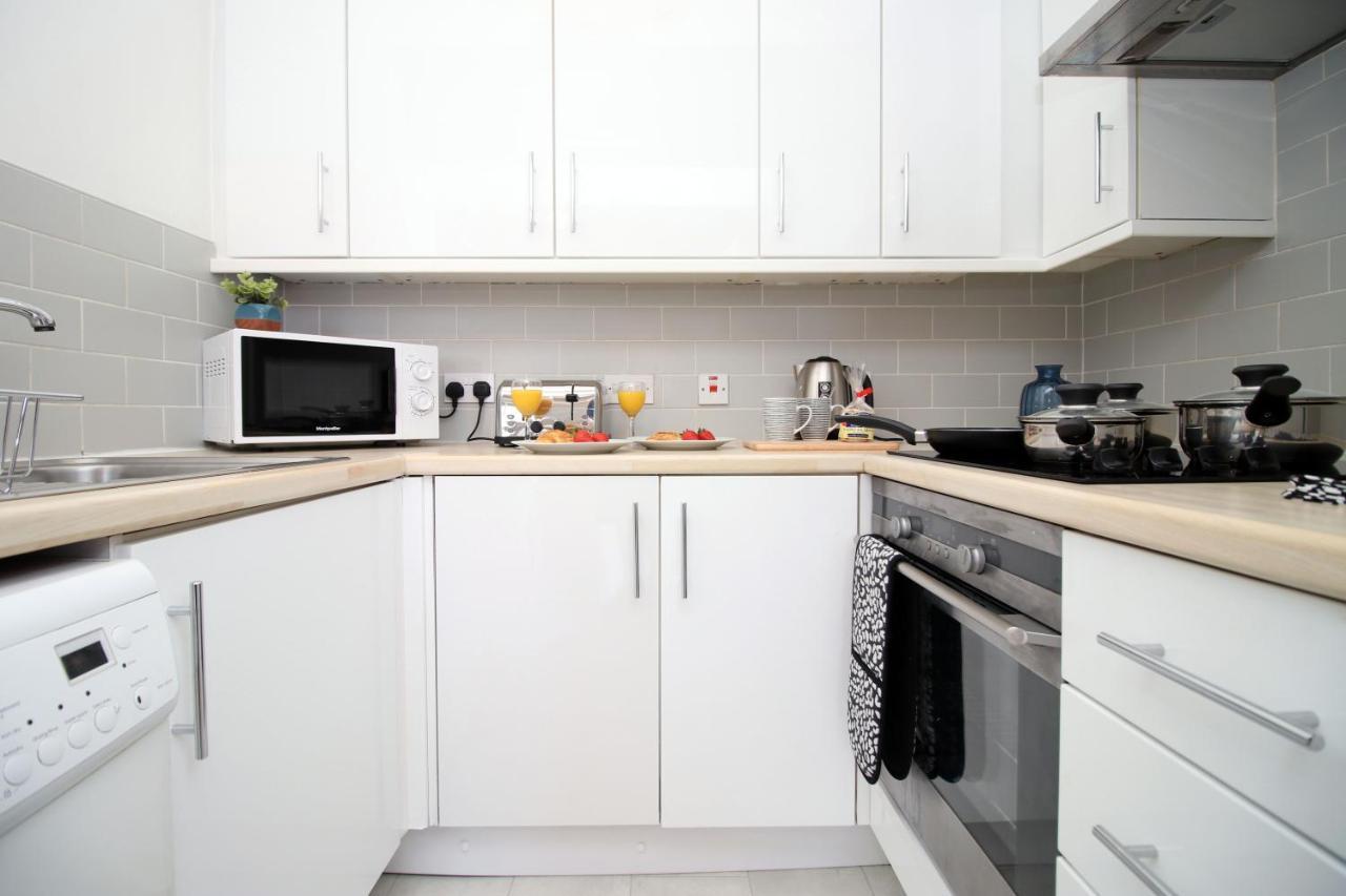 St Thomas Loft Views By Ssw - 2Br, Parking, Sleeps 4, Easy Access To City Centre, Marina, Beach And M4 Swansea Exteriér fotografie