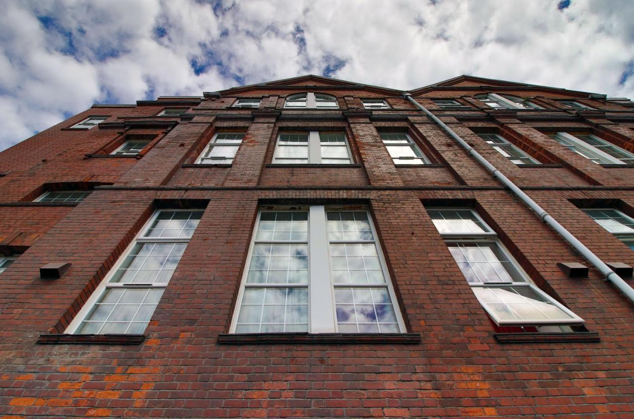 St Thomas Loft Views By Ssw - 2Br, Parking, Sleeps 4, Easy Access To City Centre, Marina, Beach And M4 Swansea Exteriér fotografie